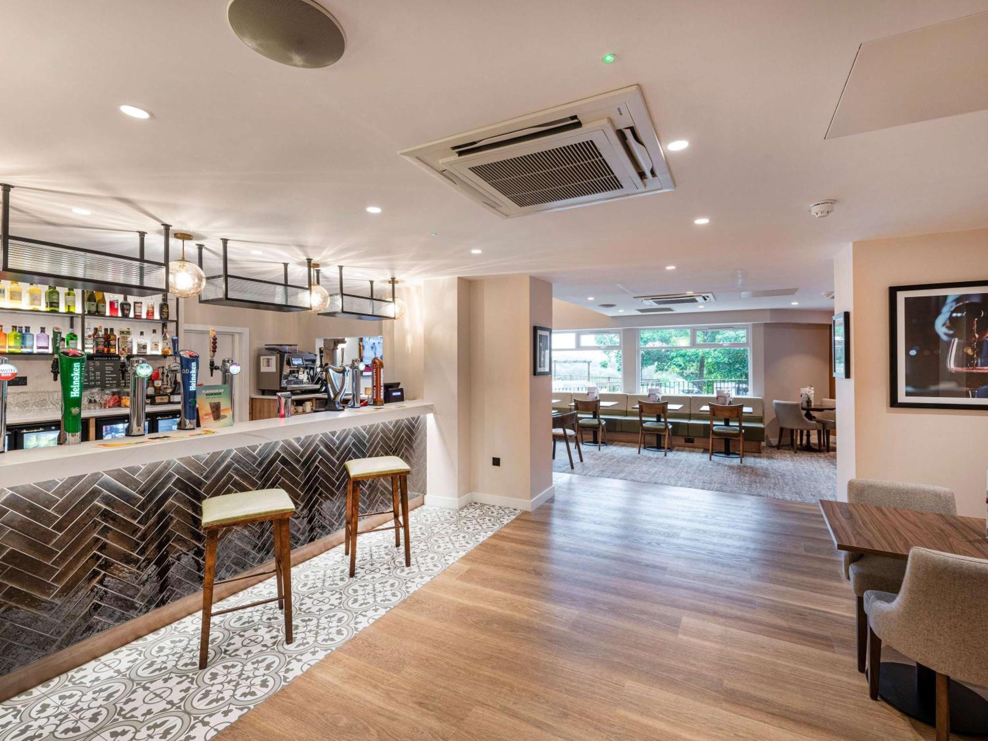 Mercure Manchester Norton Grange Hotel & Spa Rochdale Exterior photo